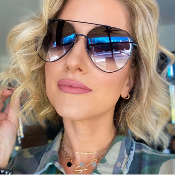 Diff Eyewear Accessories - DIFF Jane Matte Black Gray Gradient Sharp Aviator Sunglasses NIB.